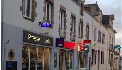 A VENDRE BAR TABAC PRESSE LOTO PMU PROCHE LITTORAL 44