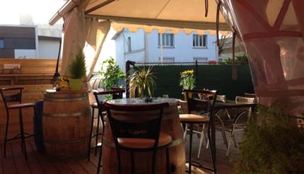 A VENDRE BAR BRASSERIE FERME LE WEEK-END